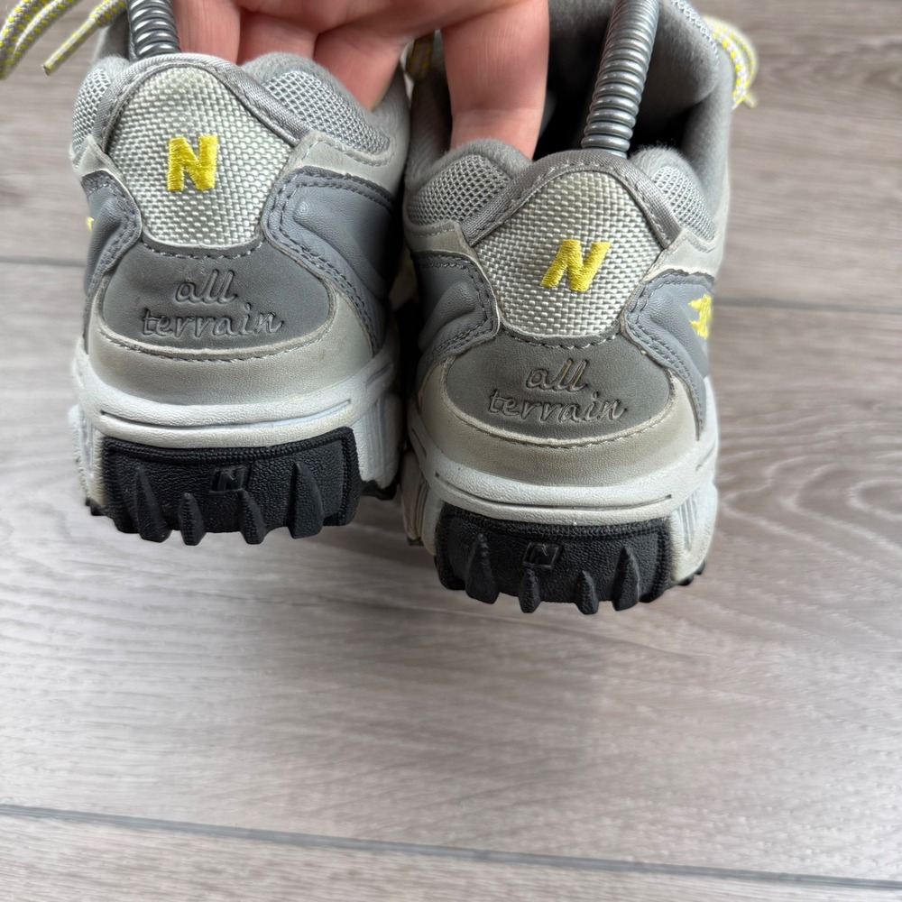 New Balance Womens 802 All Terrain Trail Running Shoes Grey Yellow Size 8 - Picture 4 of 8